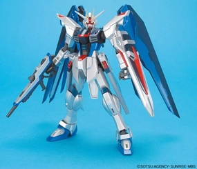 Alternate Costume ZGMF-X10A Freedom Gundam (Extra Finish Ver. version) - 1/100 scale - MG Kidou Senshi Gundam SEED - Bandai