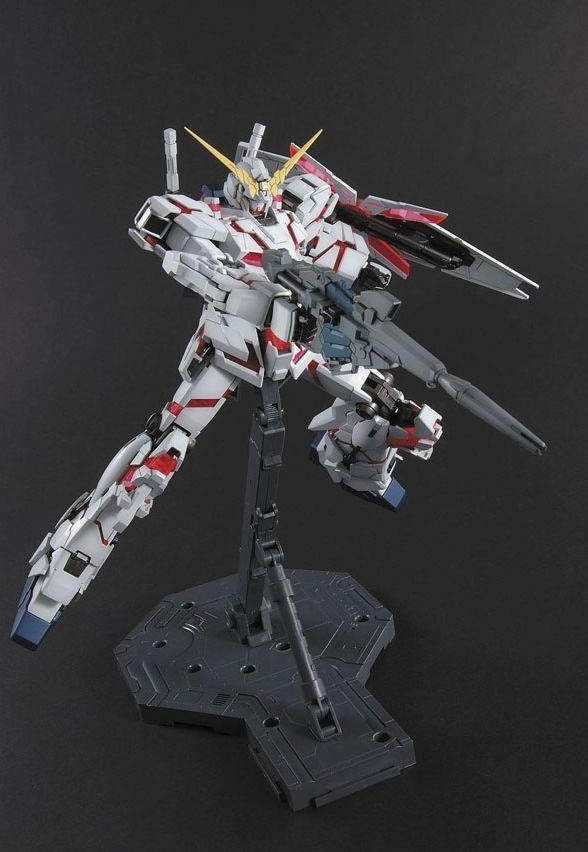 Game Merch Articulated Joint Gundam 1/100 MG RX-0 Unicorn Gundam (OVA) Full Psycho-Frame Model Kit