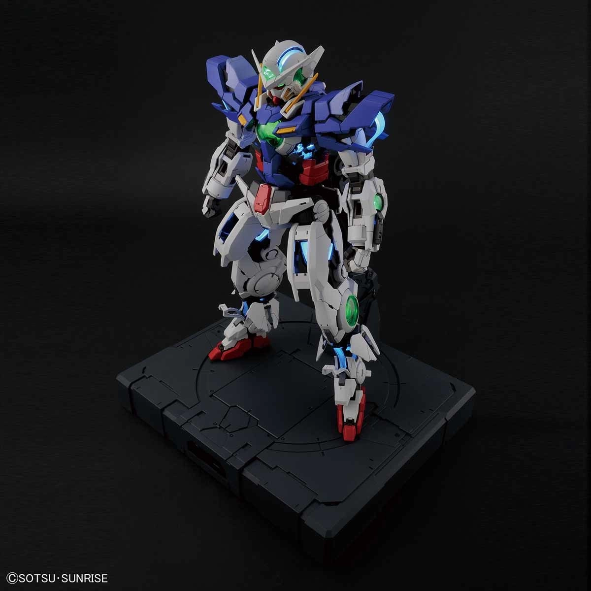 Fantasy Statue Digital Art Gundam 1/60 PG Gundam 00 GN-001 Gundam Exia (Lighting Model) Model Kit