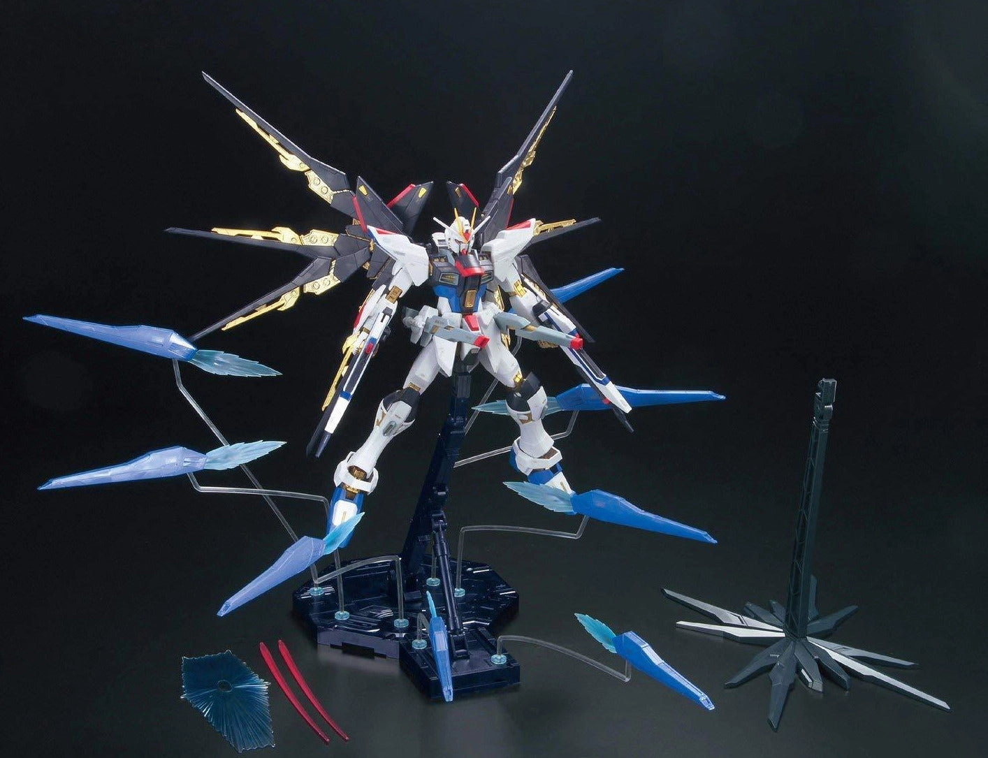 Detailed Sculpture Gundam 1/100 MG Seed Destiny ZGMF-X20A Strike Freedom Gundam Full Burst Mode Model Kit
