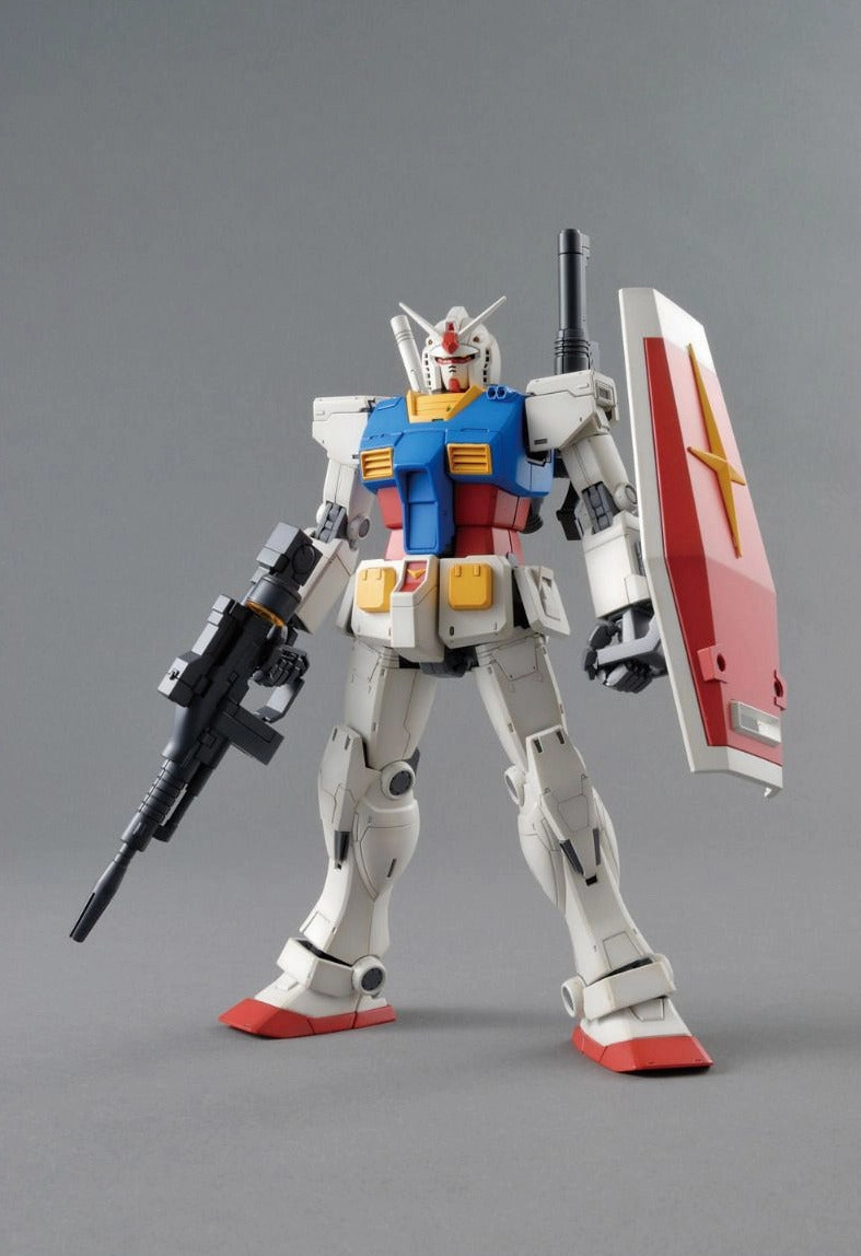 Manga Figure Desert Creature Gundam 1/100 MG The Origin RX-78-2 Gundam Origin Ver. Model Kit